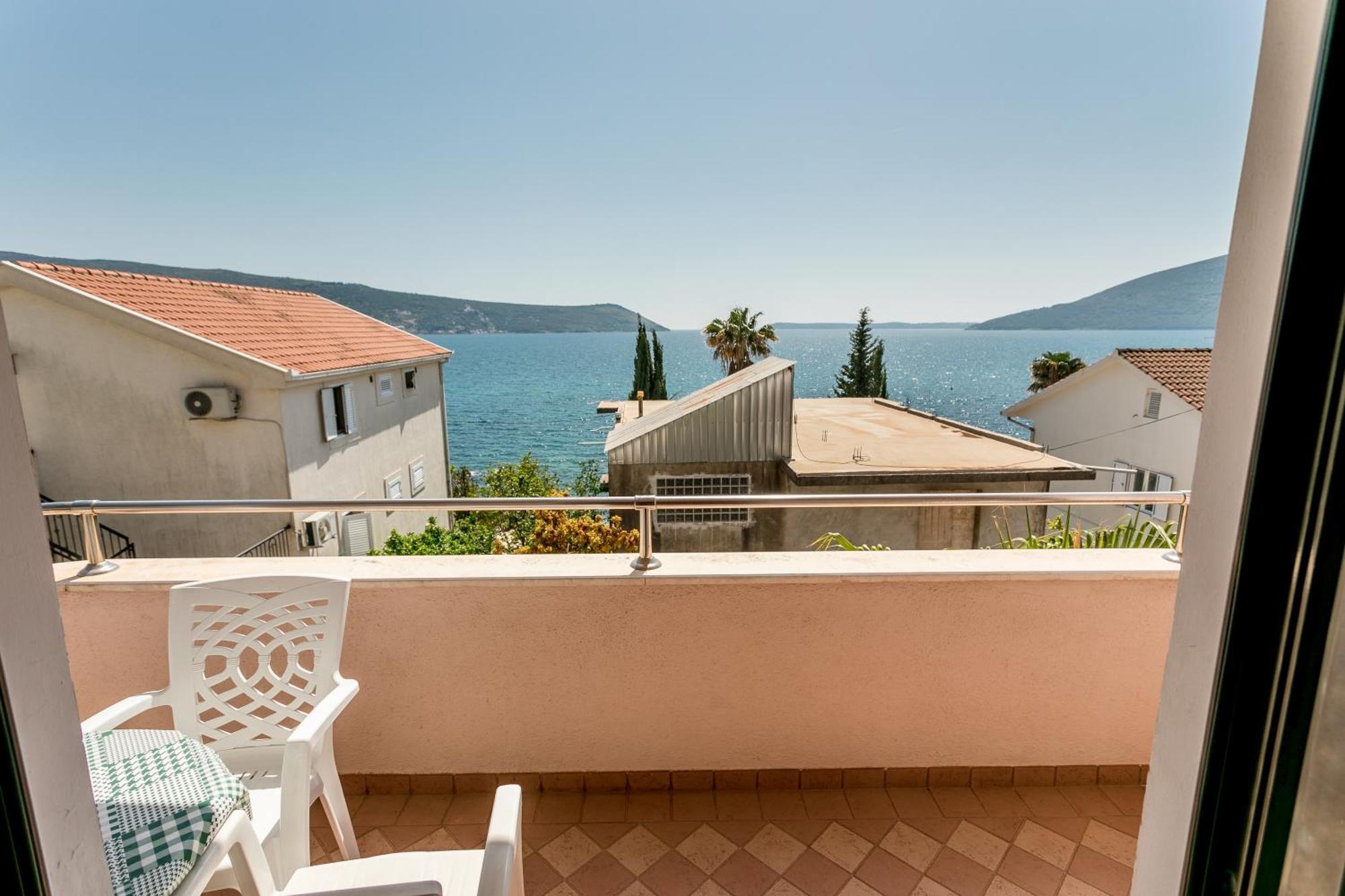 Apartments Maslina Herceg Novi Exterior foto