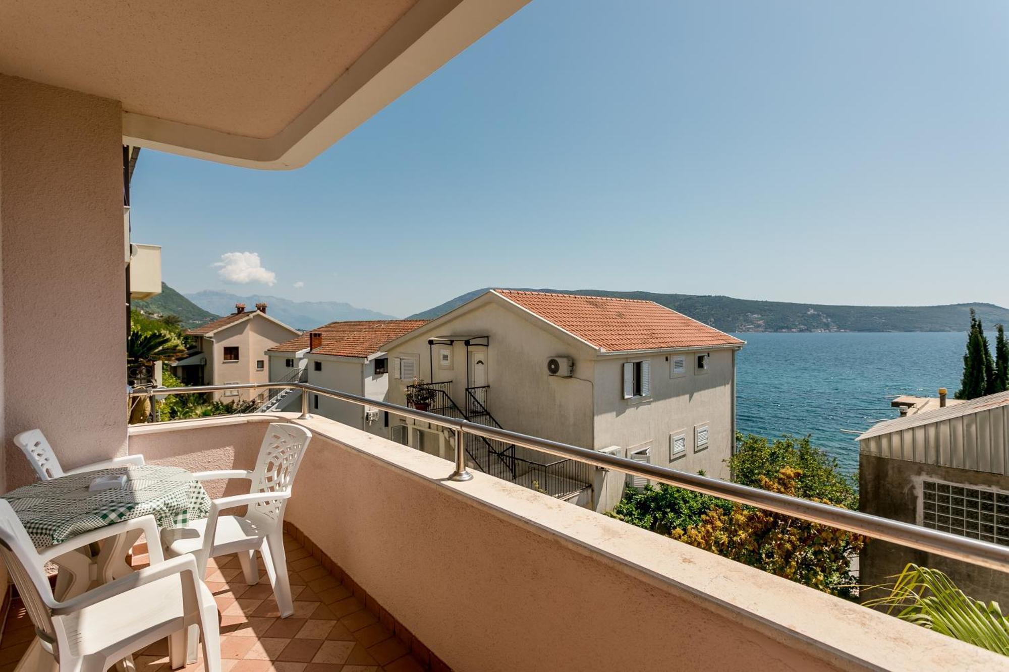 Apartments Maslina Herceg Novi Exterior foto