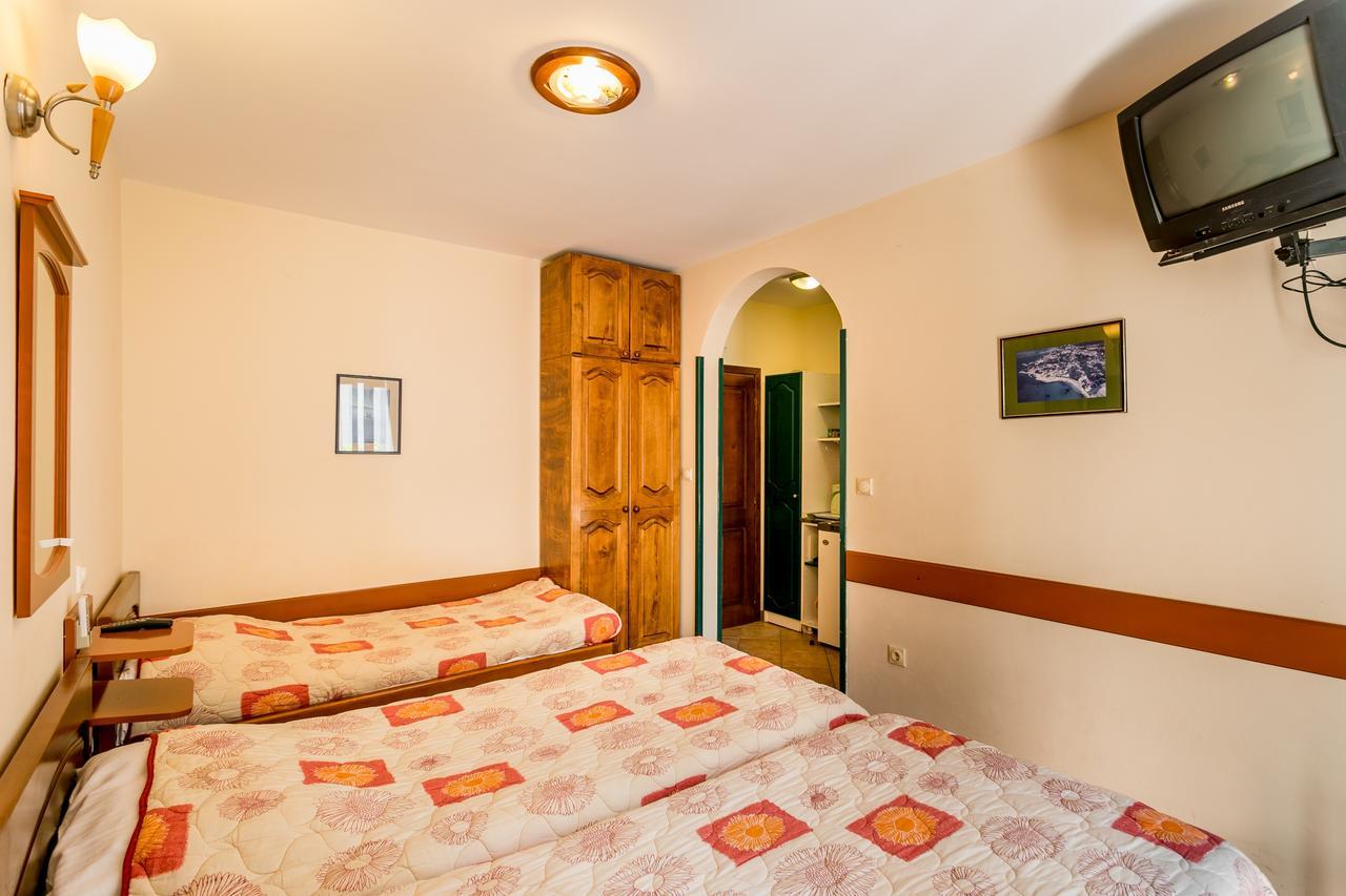 Apartments Maslina Herceg Novi Exterior foto