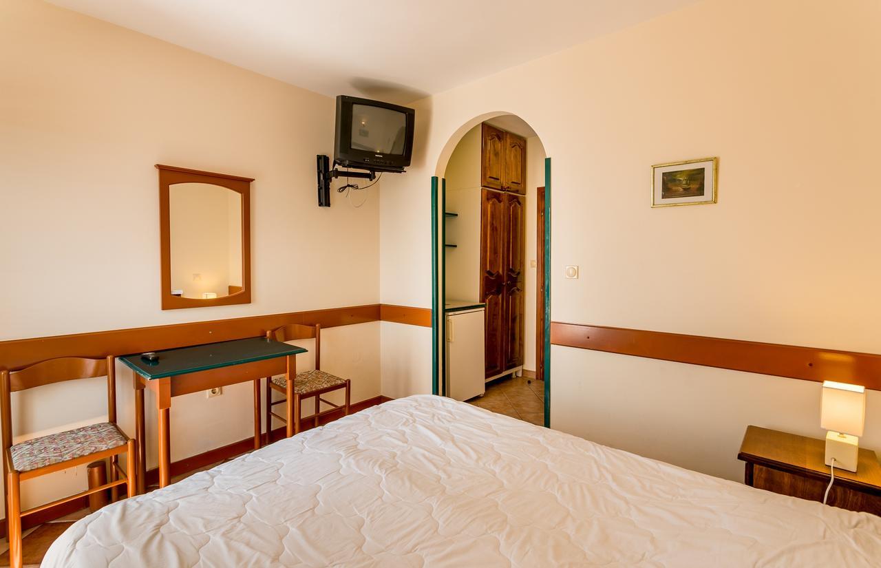 Apartments Maslina Herceg Novi Exterior foto