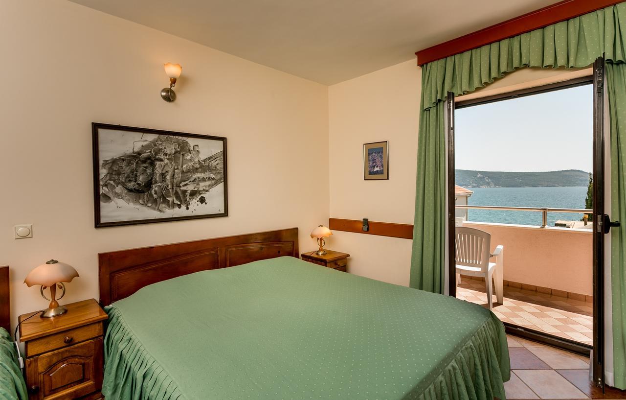 Apartments Maslina Herceg Novi Exterior foto