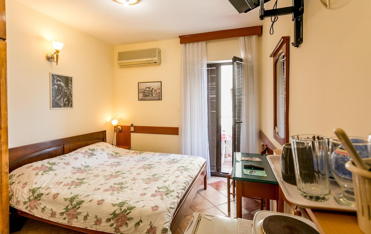 Apartments Maslina Herceg Novi Exterior foto
