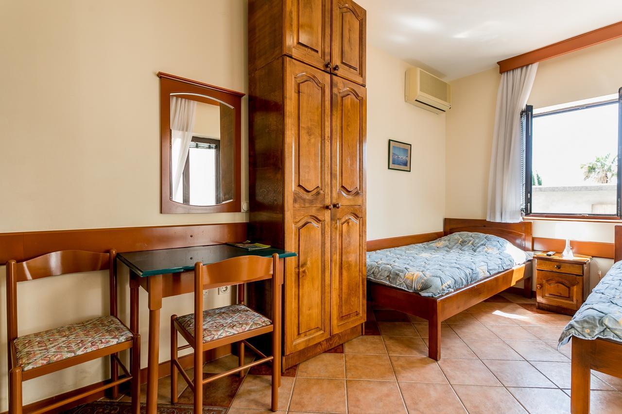 Apartments Maslina Herceg Novi Exterior foto